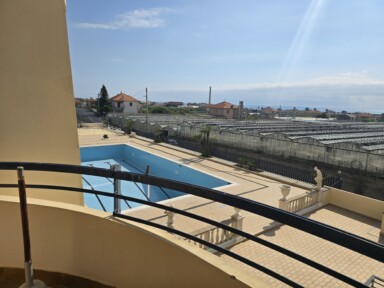 **Monolocale con box, posto auto e Vista Mare in Vendita**